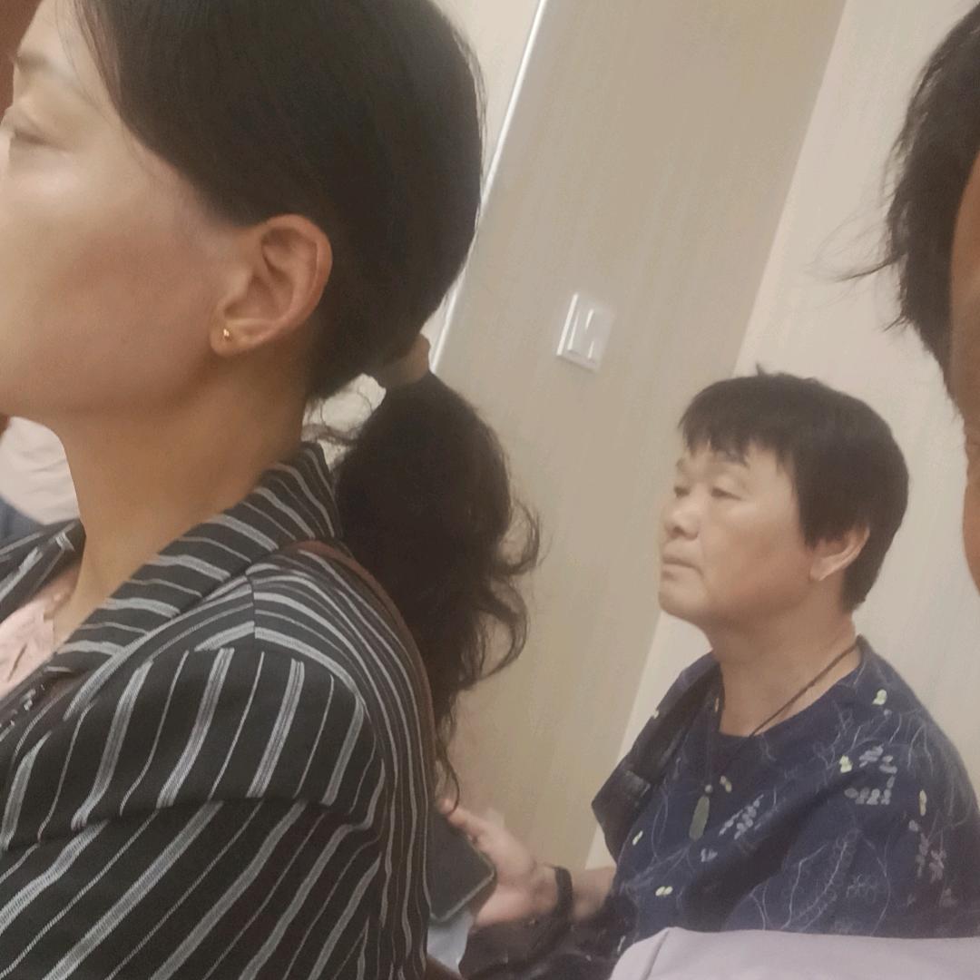 友
