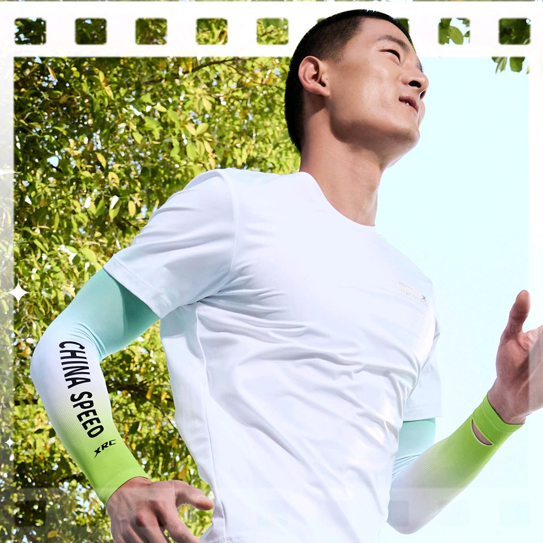 苍溪特步五星花园店兰兰