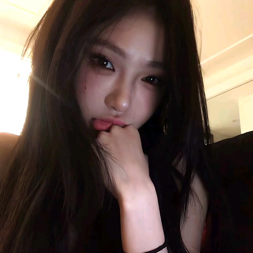 ㅤ￴ㅤ  超雄老奶