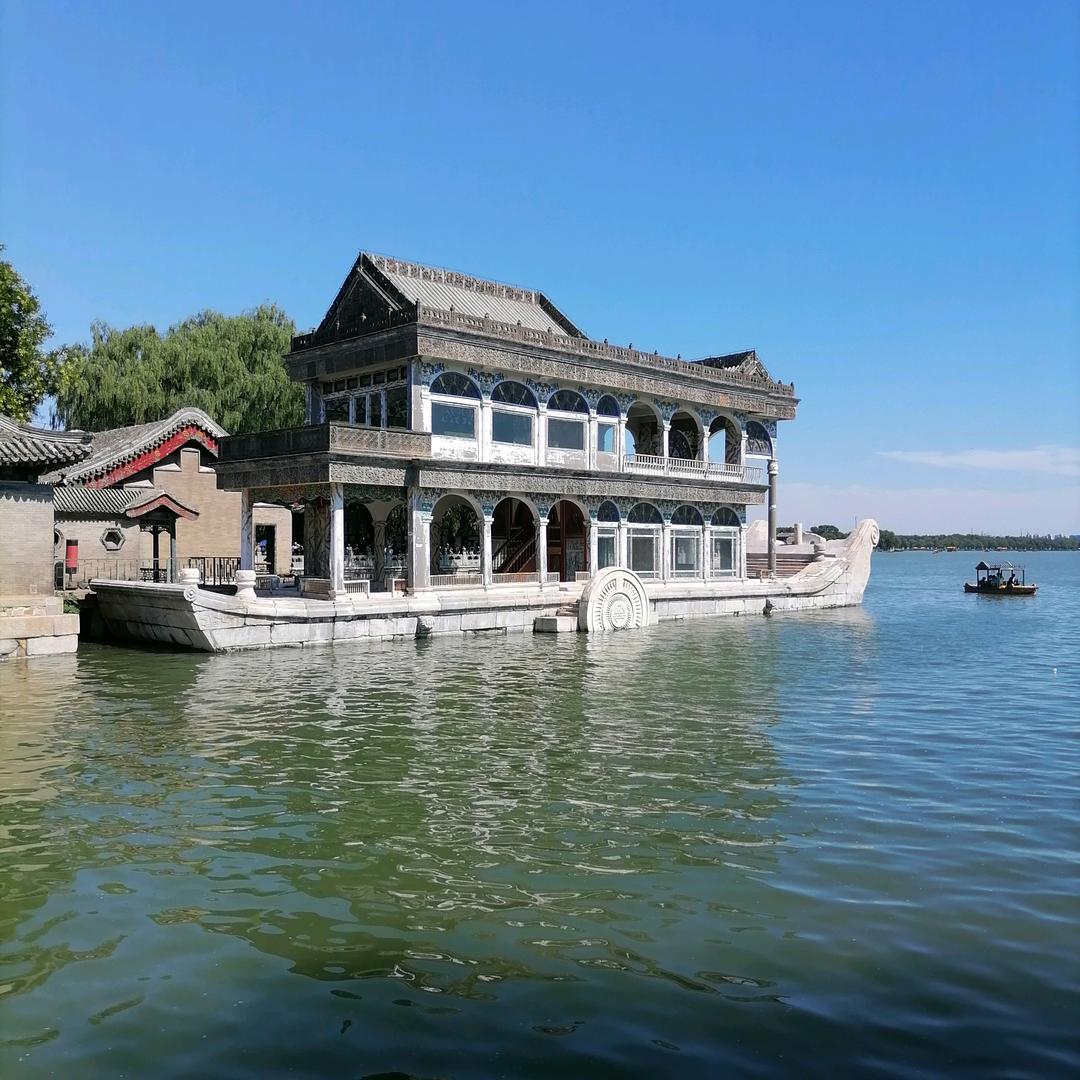 海上航