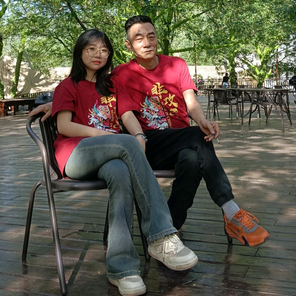 鲁山博艺艺术学校 赵红军