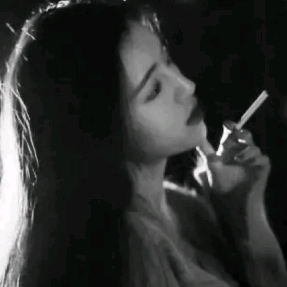 点不燃的烟🚬