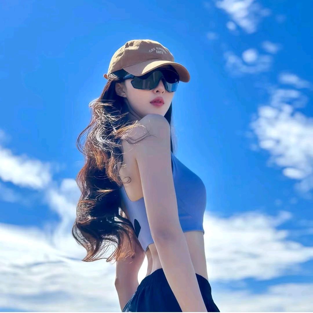 妍宝