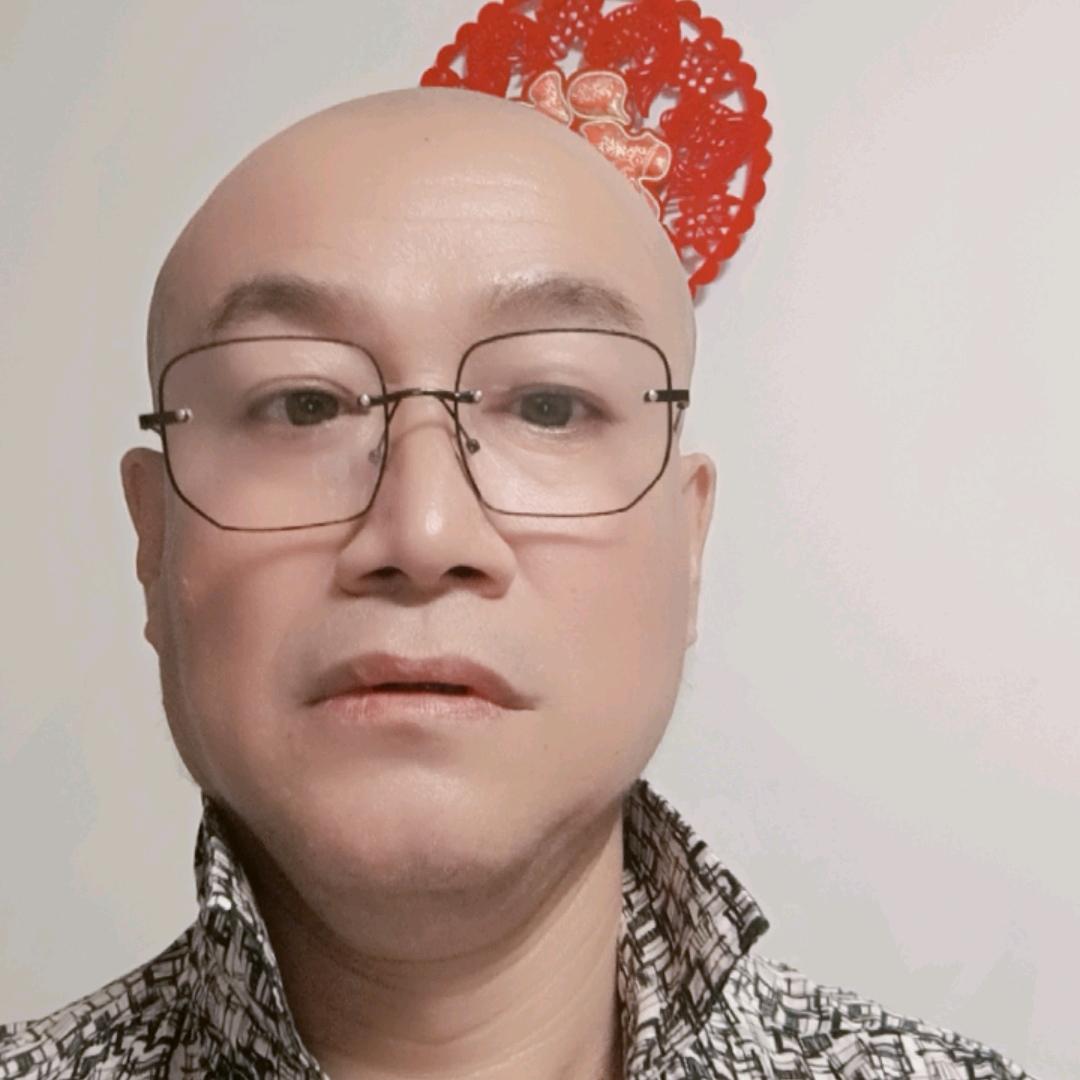 曹德望