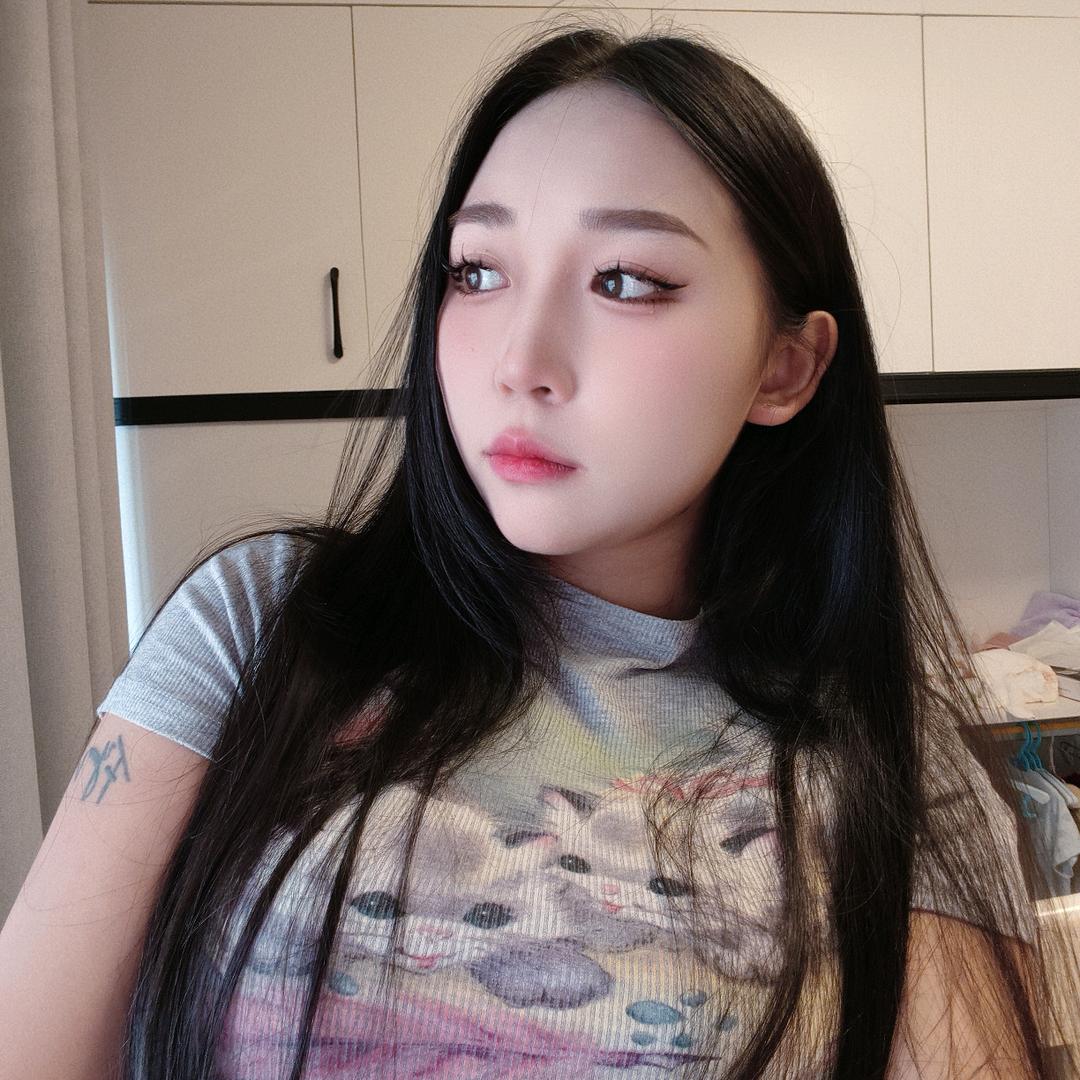 小缘很哇塞❤