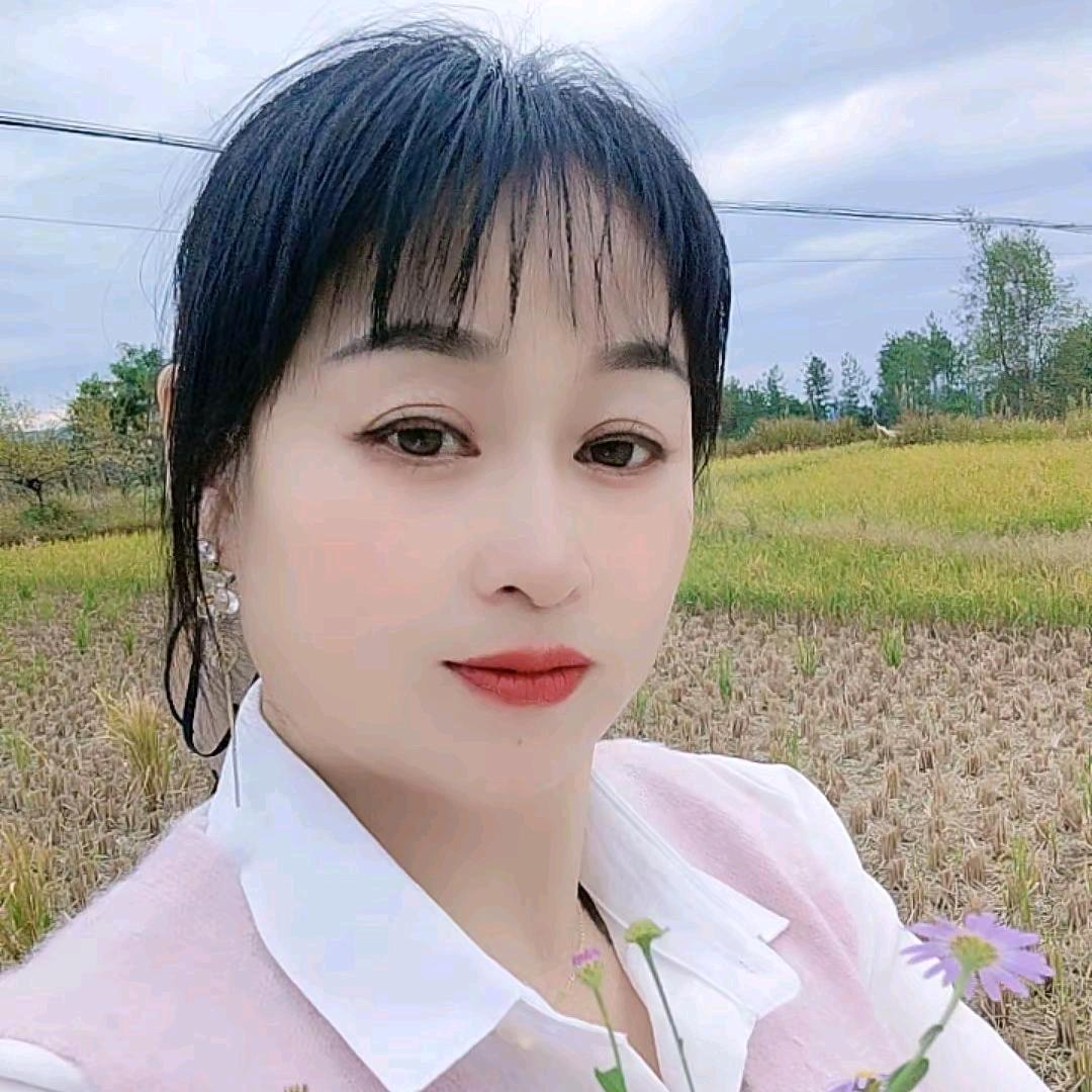 🥀ꦿ꯭🍁爱笑的姐💞꧔ꦿ