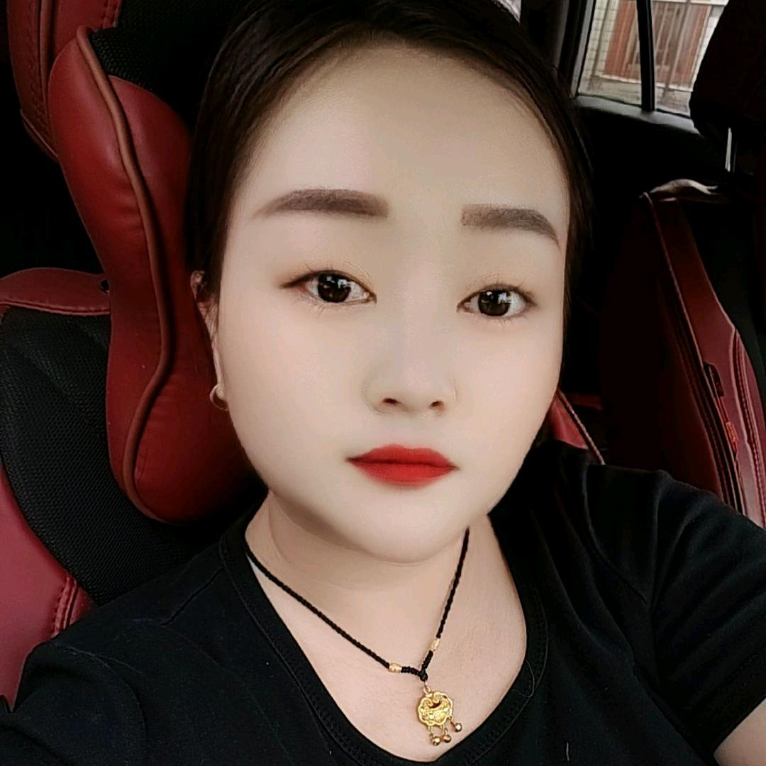 小  短  腿