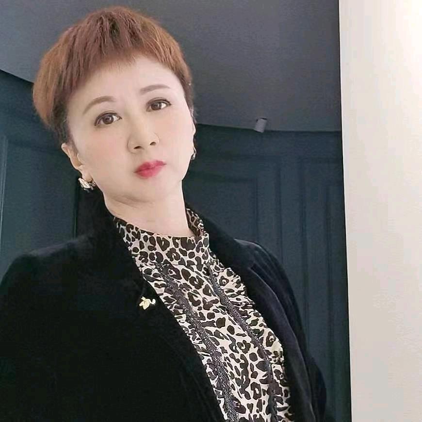 艺术涂料兰姐