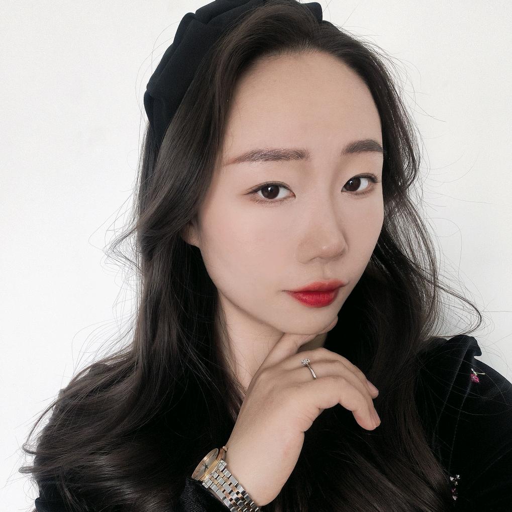 美学造型师谭红