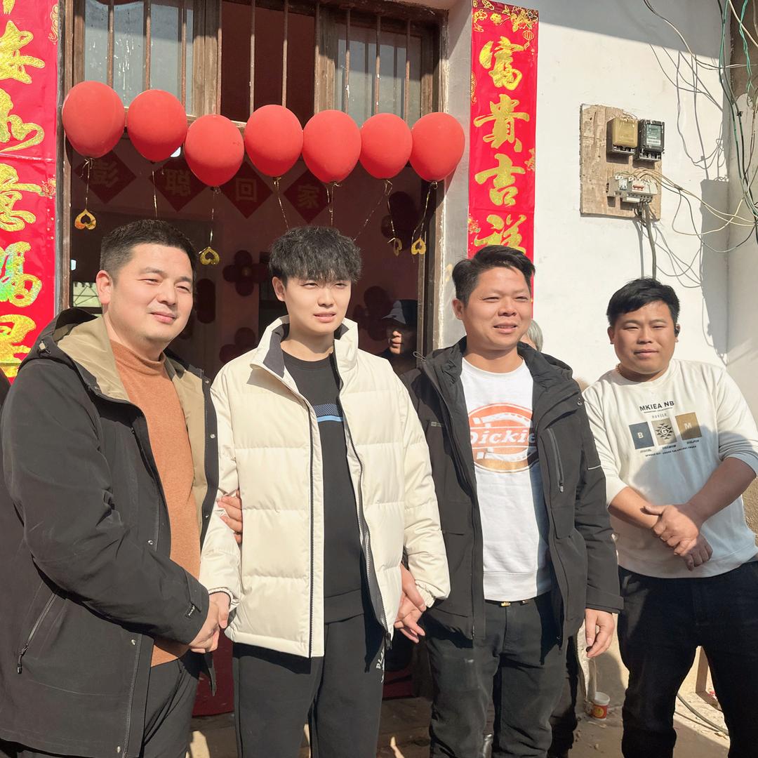 维诺卡斯门窗（彭聪大表哥）25年源头工厂