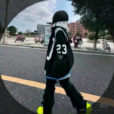 美丽绝育大蟑螂