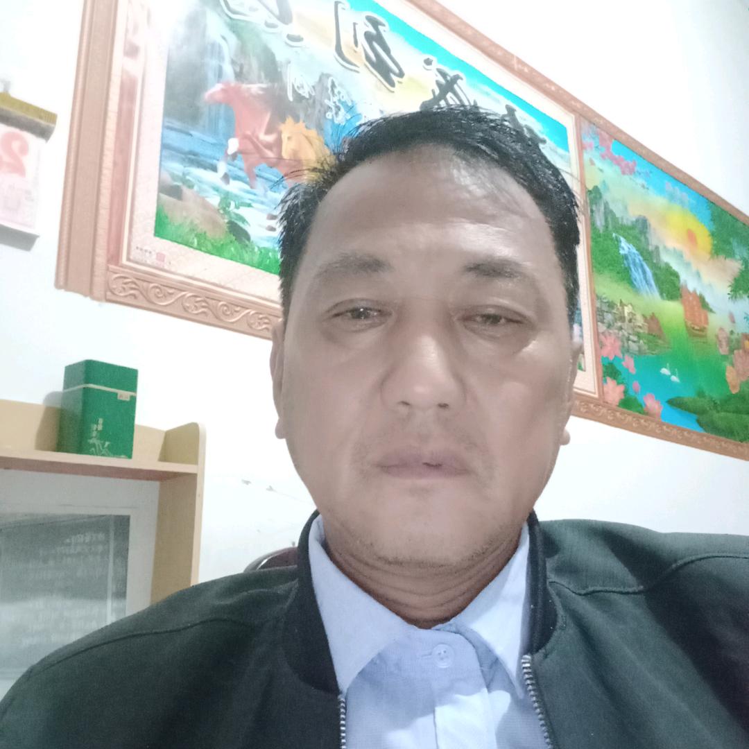 一起共享，《专业修剪茶树》