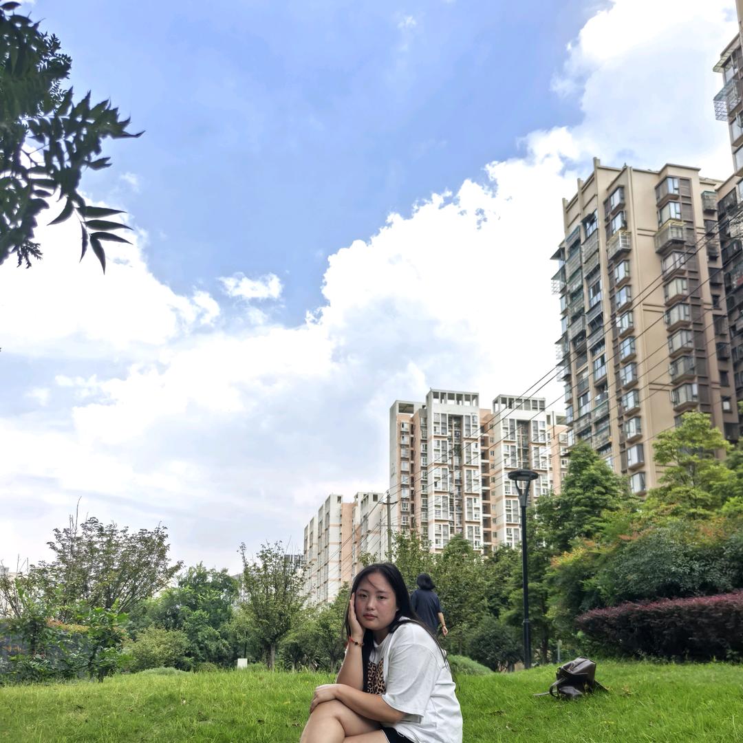 财神的小跟班⸝ဗီူ⸜⸝ဗီူ⸜