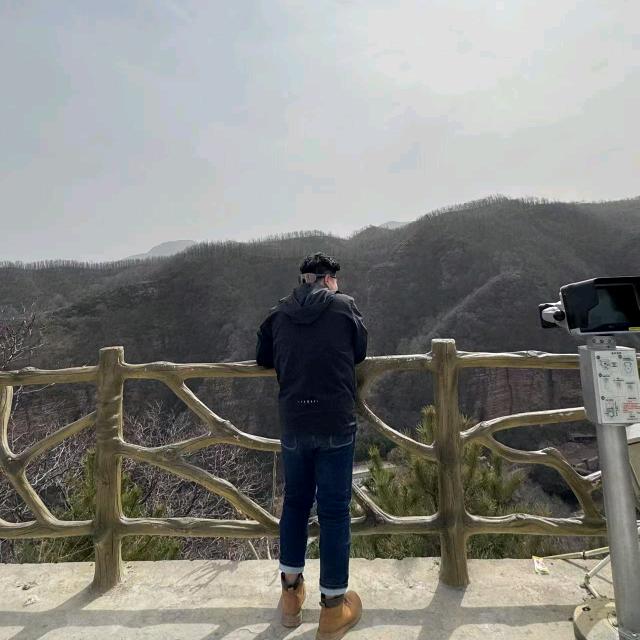 回响远方三舅姥爷家隔壁二哥的大哥家伙计