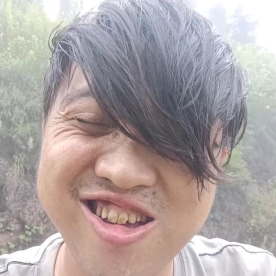 翘嘴哥