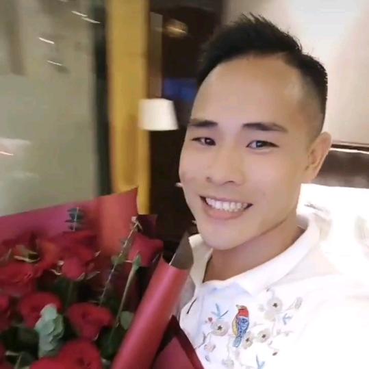 你并不懂我