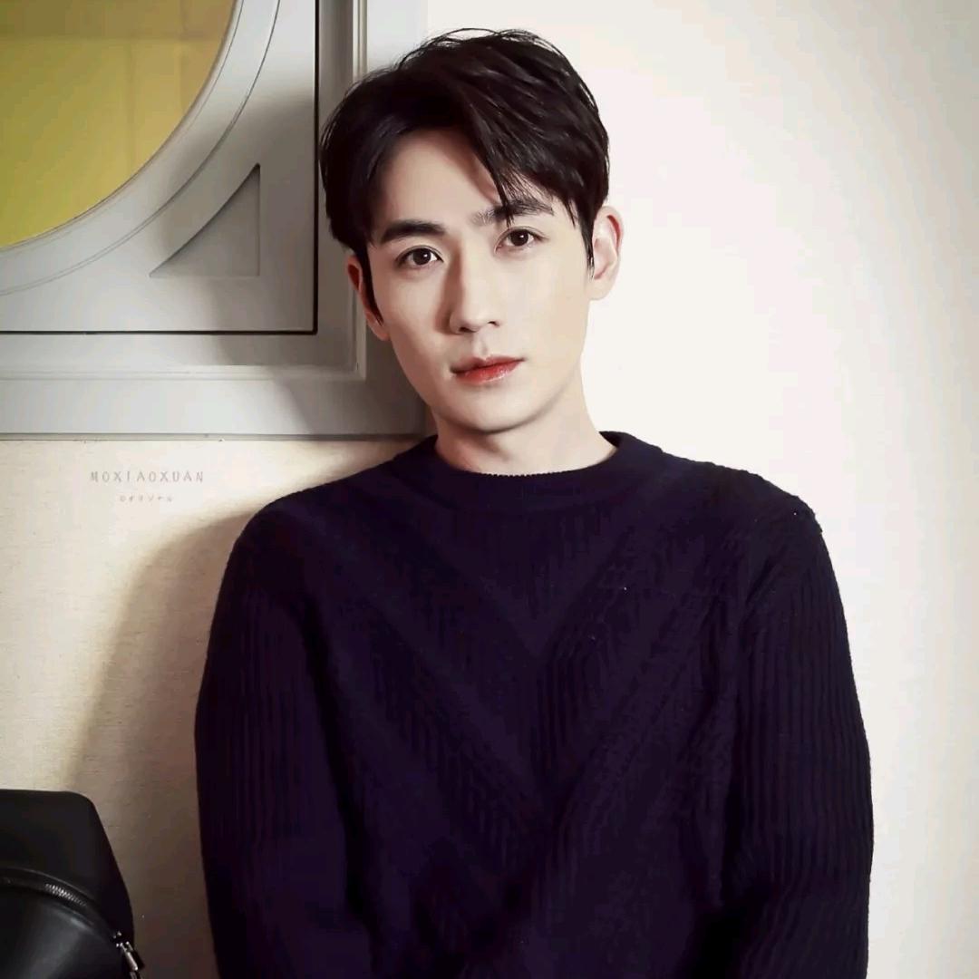 我导巨好，简称别人家的导