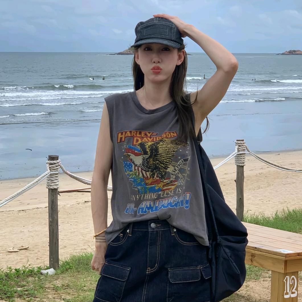 何荷Haley—时尚穿搭