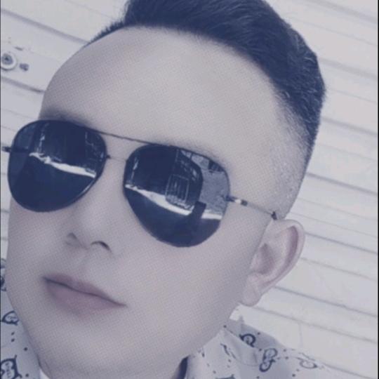 海阔天空。，，80后，！！！荣哥