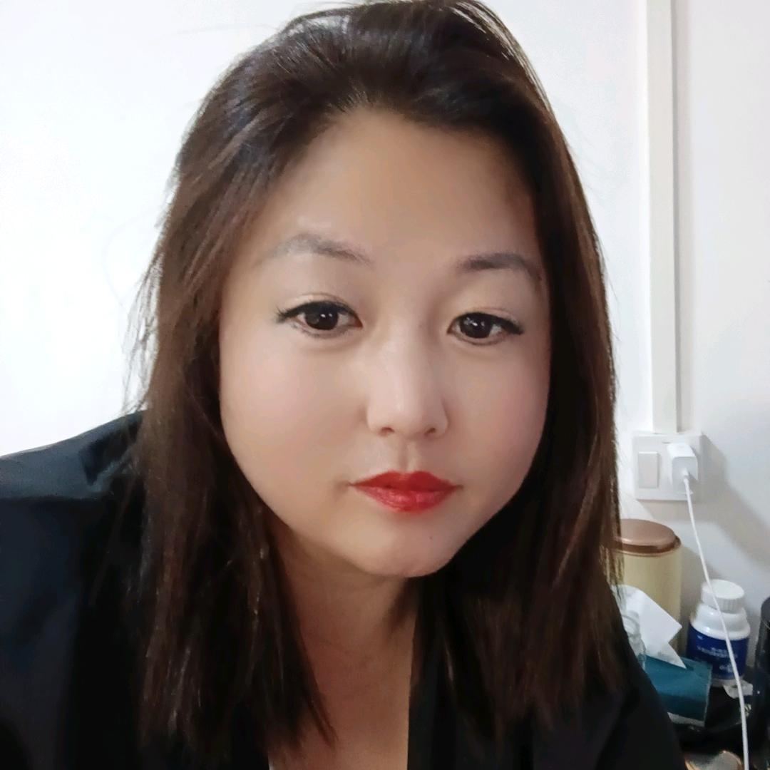 丧偶86年四个孩子的单亲妈妈