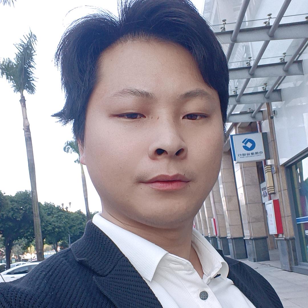 彩蝶直聘创始人华哥