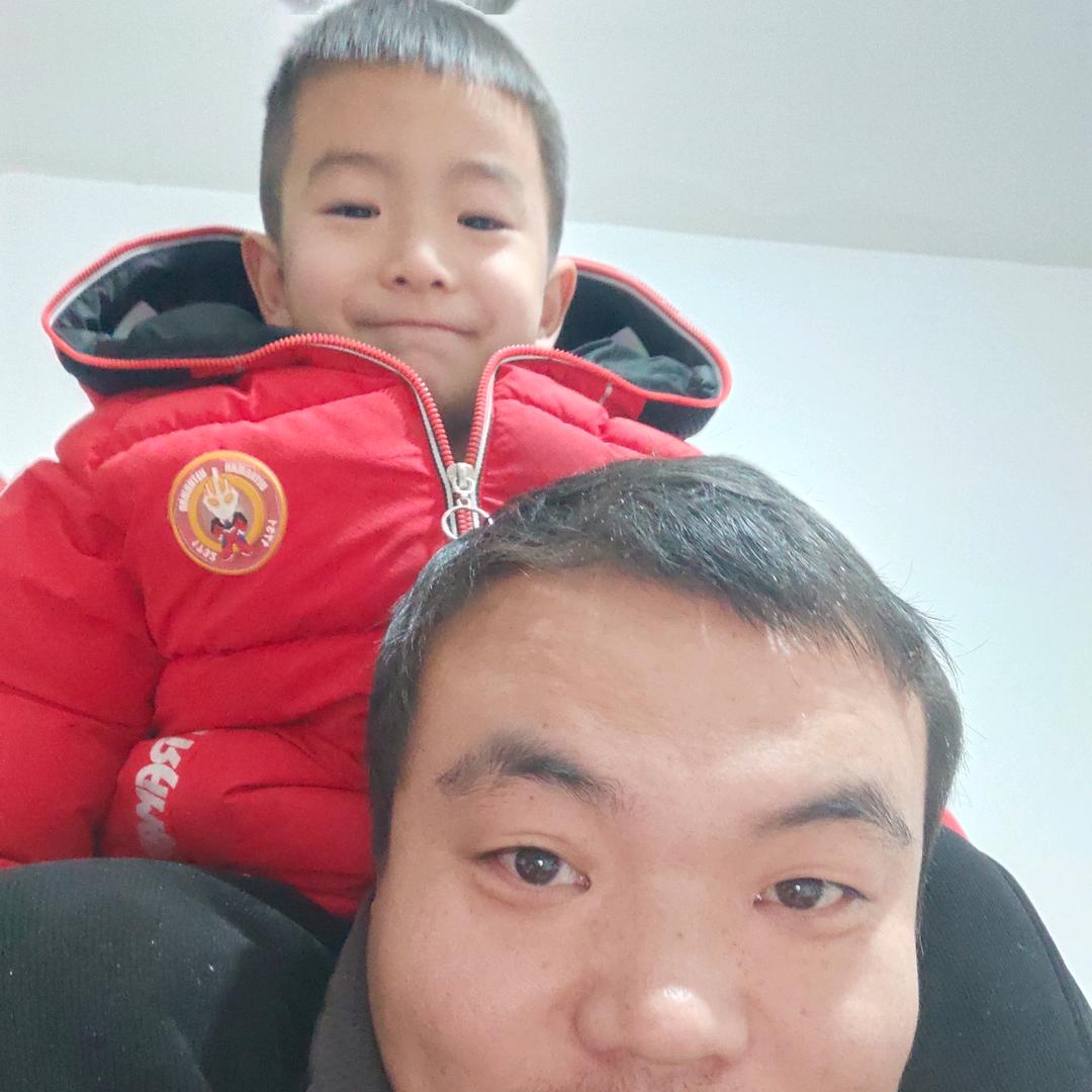 李西飞