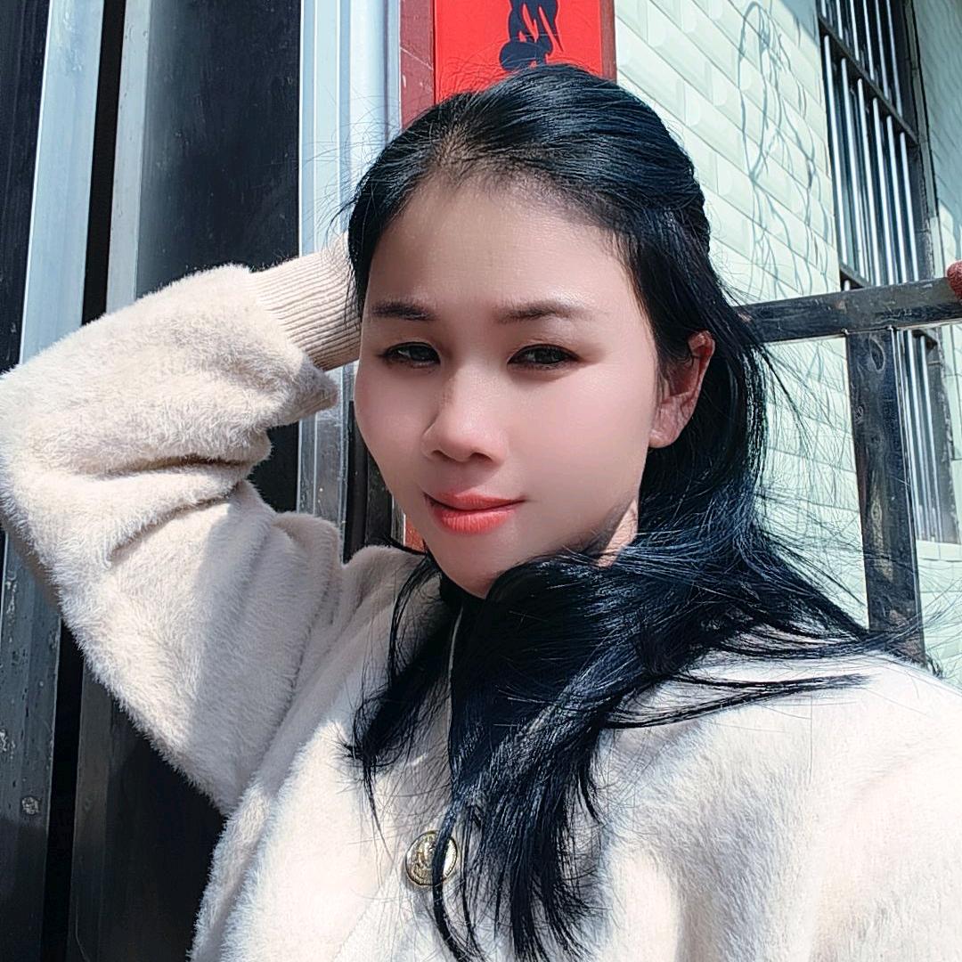 阿李的日常生活❤️（穿搭在橱窗）