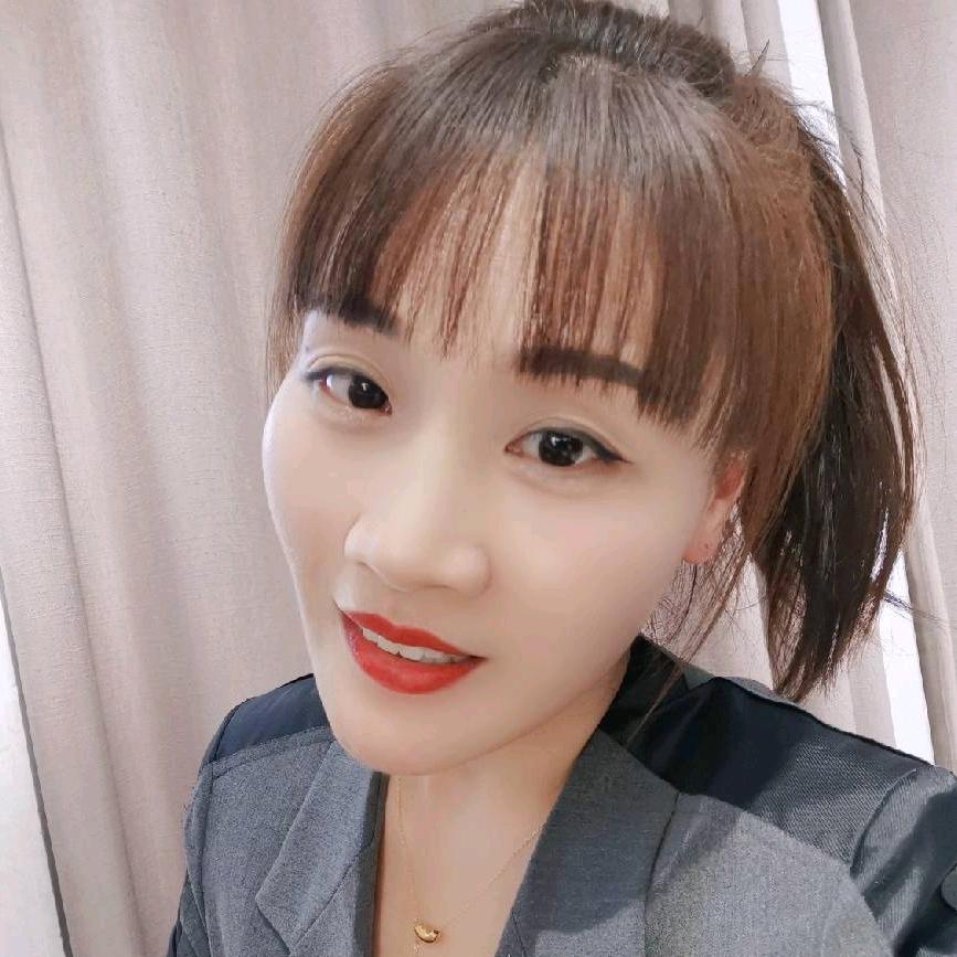 老城步行街衣香丽影文家娥