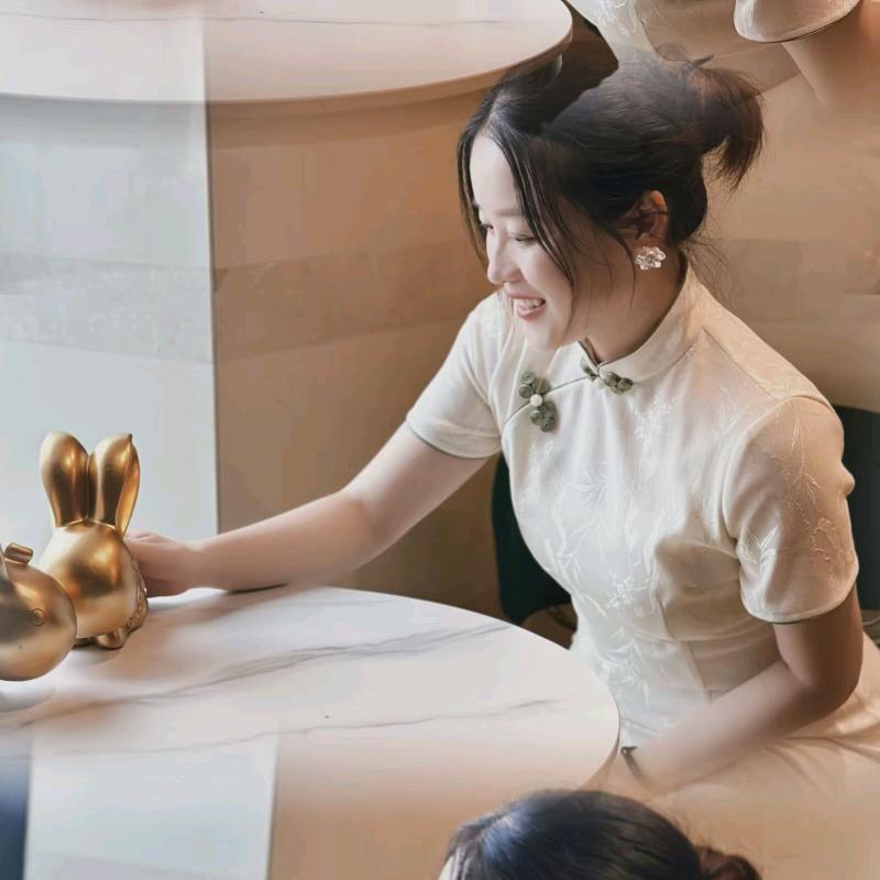 一宁头像