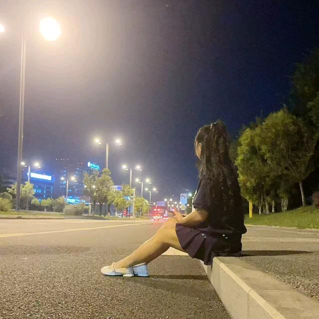 静💋哥