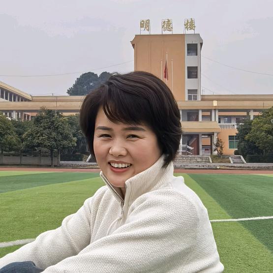 李李💞