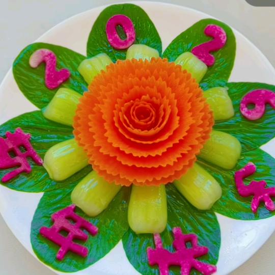 ☀️⁹ ² ⁷小英