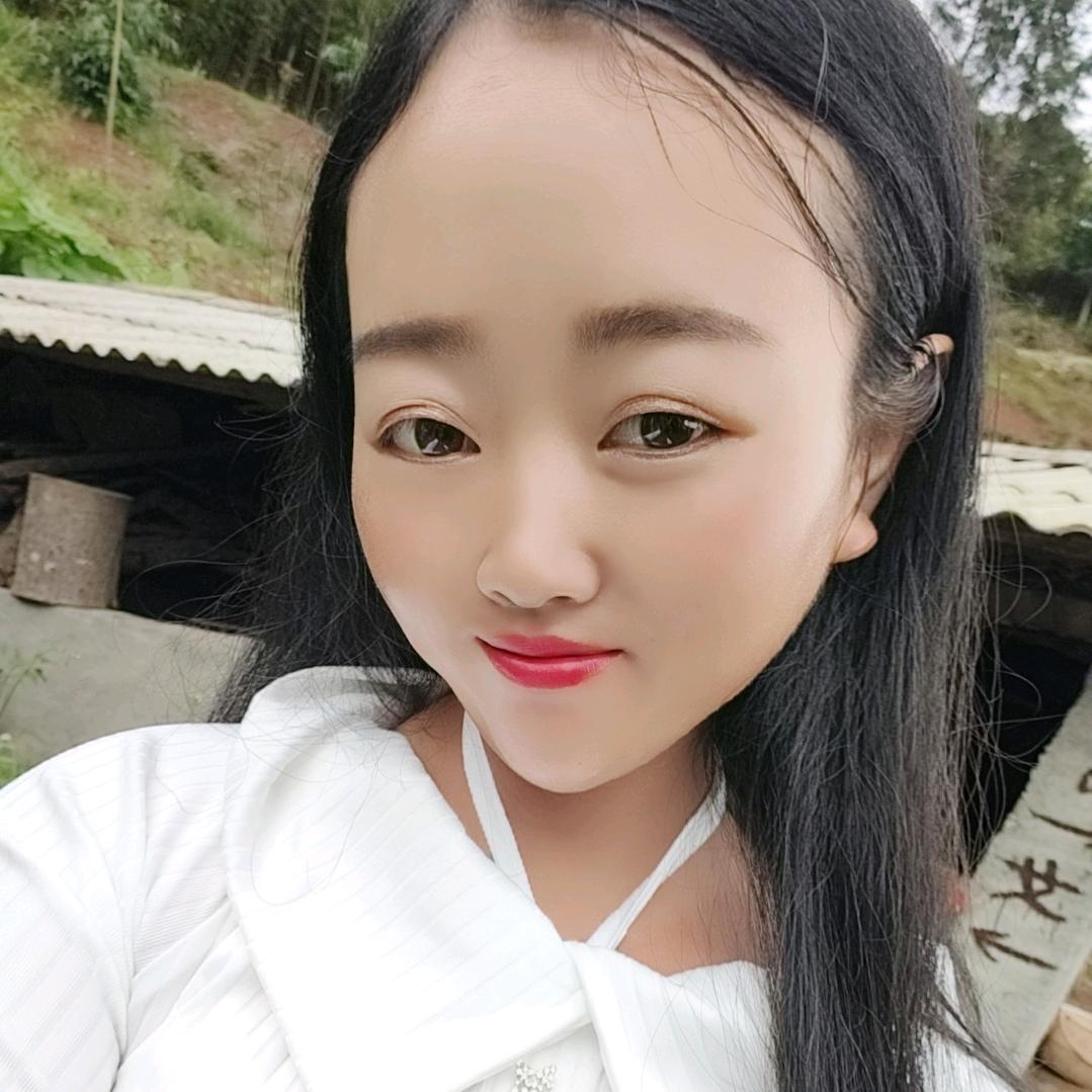 罗玲