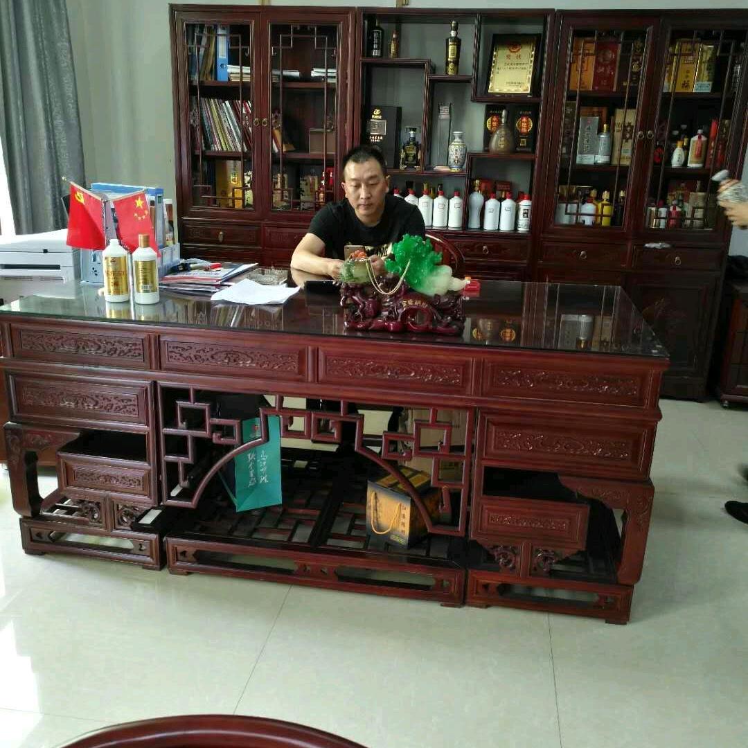 梁刚