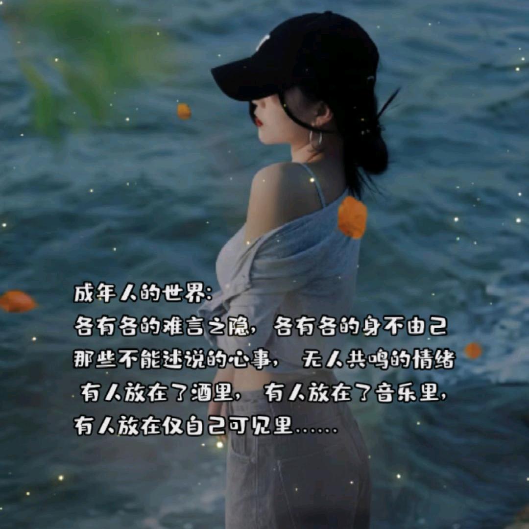 （乄）  （卝）