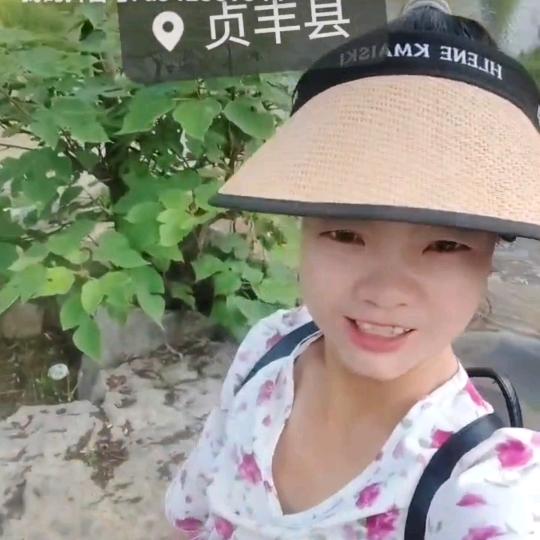 钢筋工孔凡丽突击队
