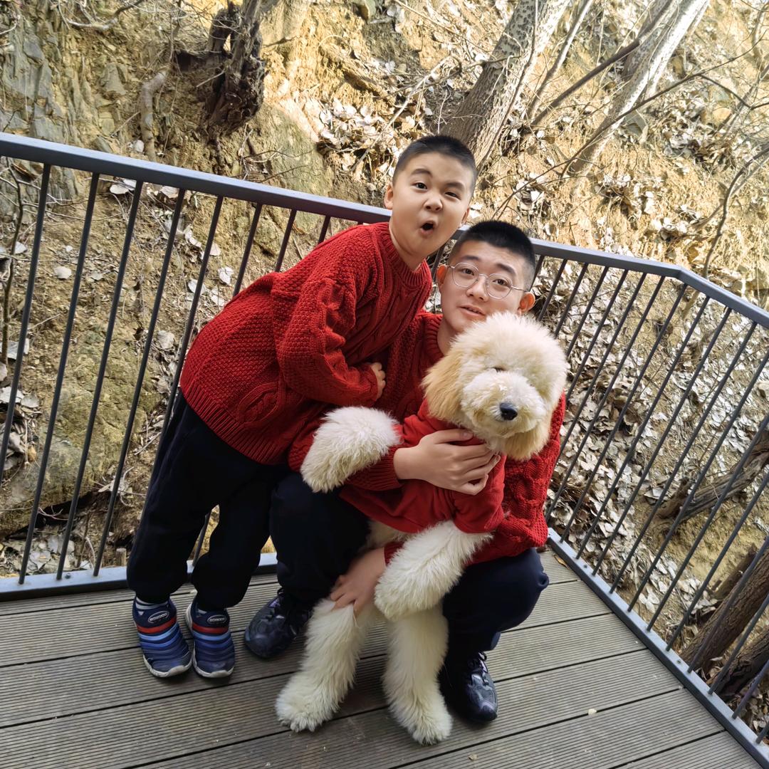 三宝👦🏻👶🏻🐶的生活