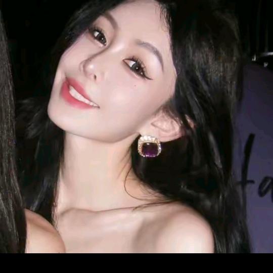 余潇潇💰轻奢高端女装