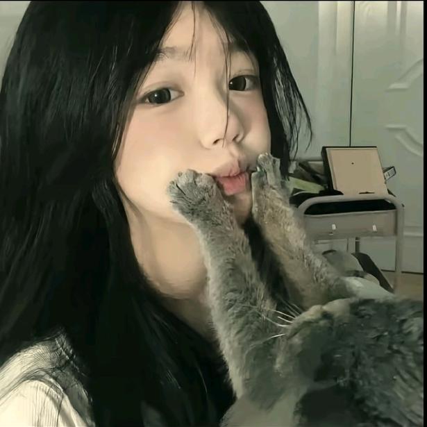 单纯.