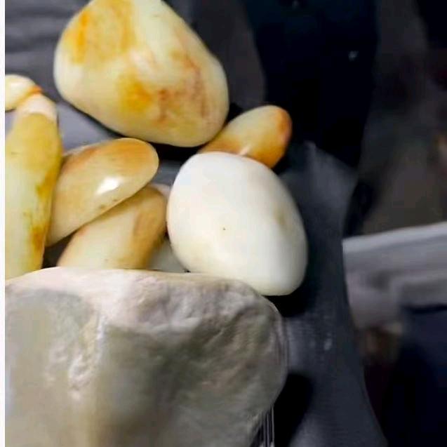 曼都