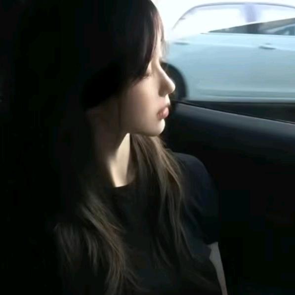 @王小妞~