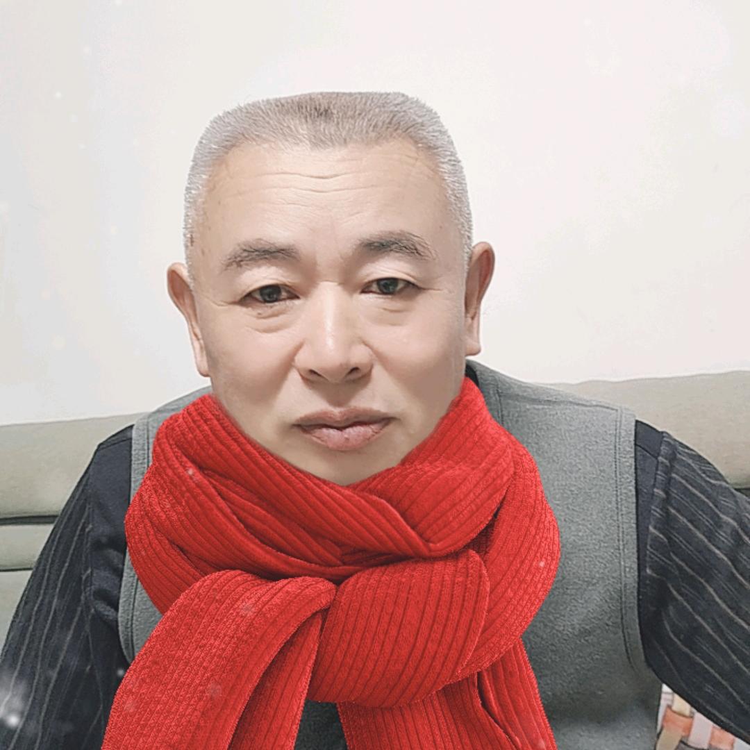 十三中西边贴的老王