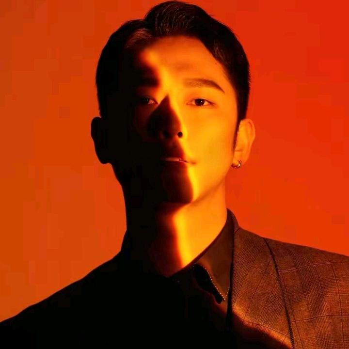 朱梓骁欧诗漫眼霜