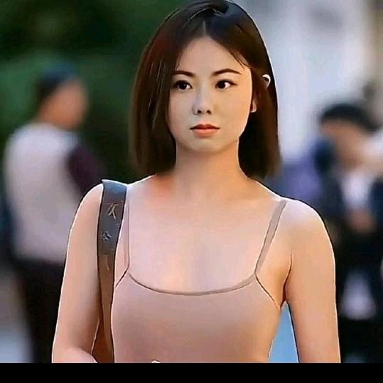 是谁这么优秀想要关注我