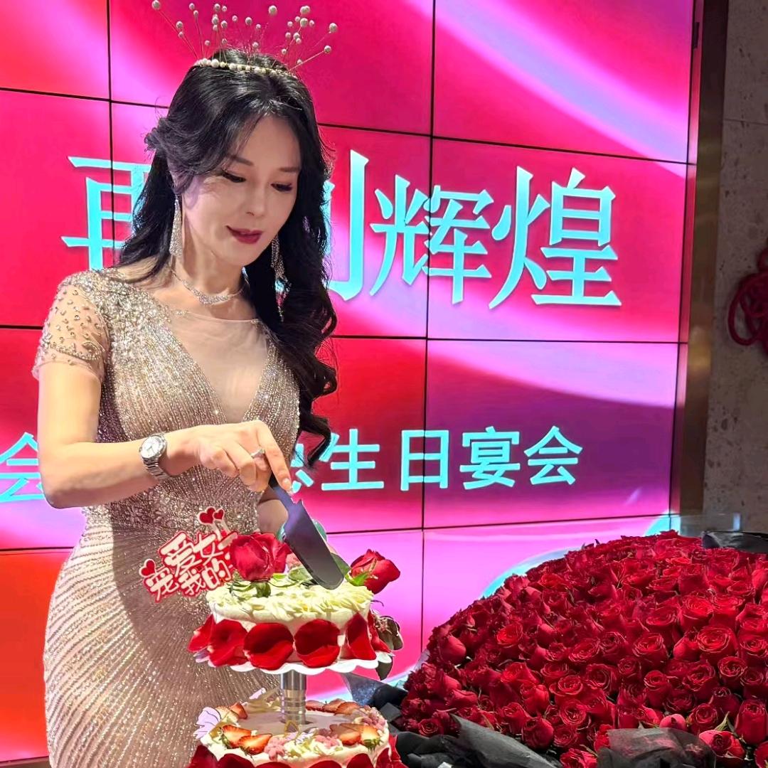 好得火锅创始人洪姐