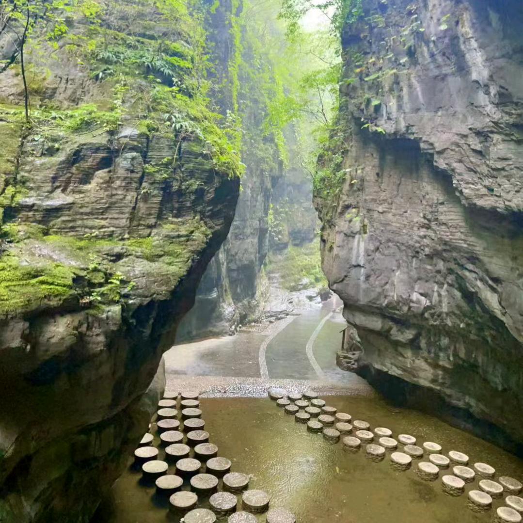 野三坡刘家河慧慧