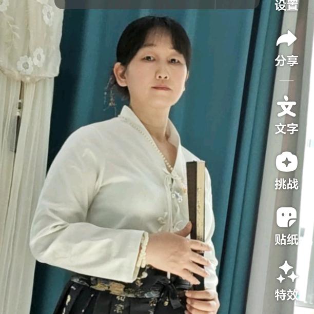 湘西上官媛每晚7：20开播