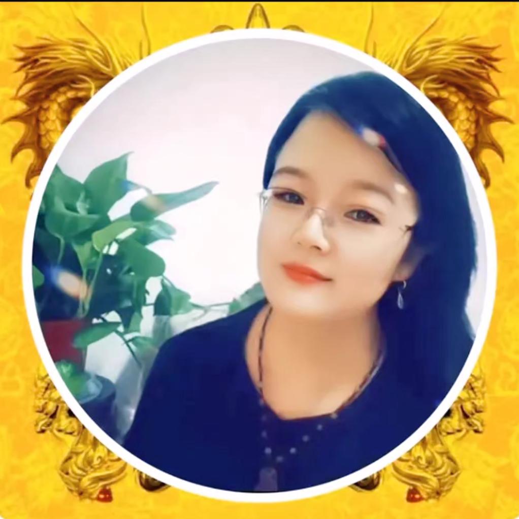 虫姐(蓝蝴蝶)早上4点30开播