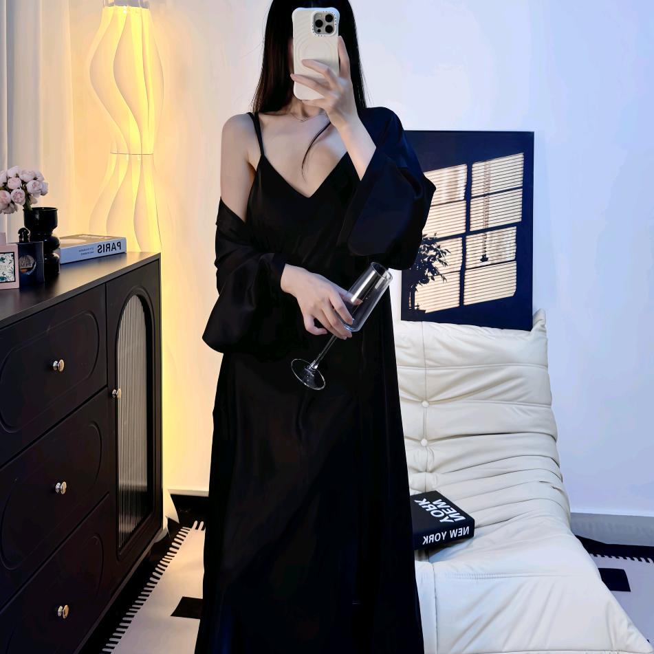 玫瑰轻语睡衣阁