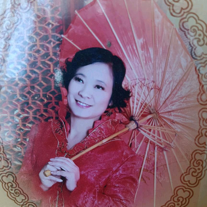 香姐（首播晚上9：09分）